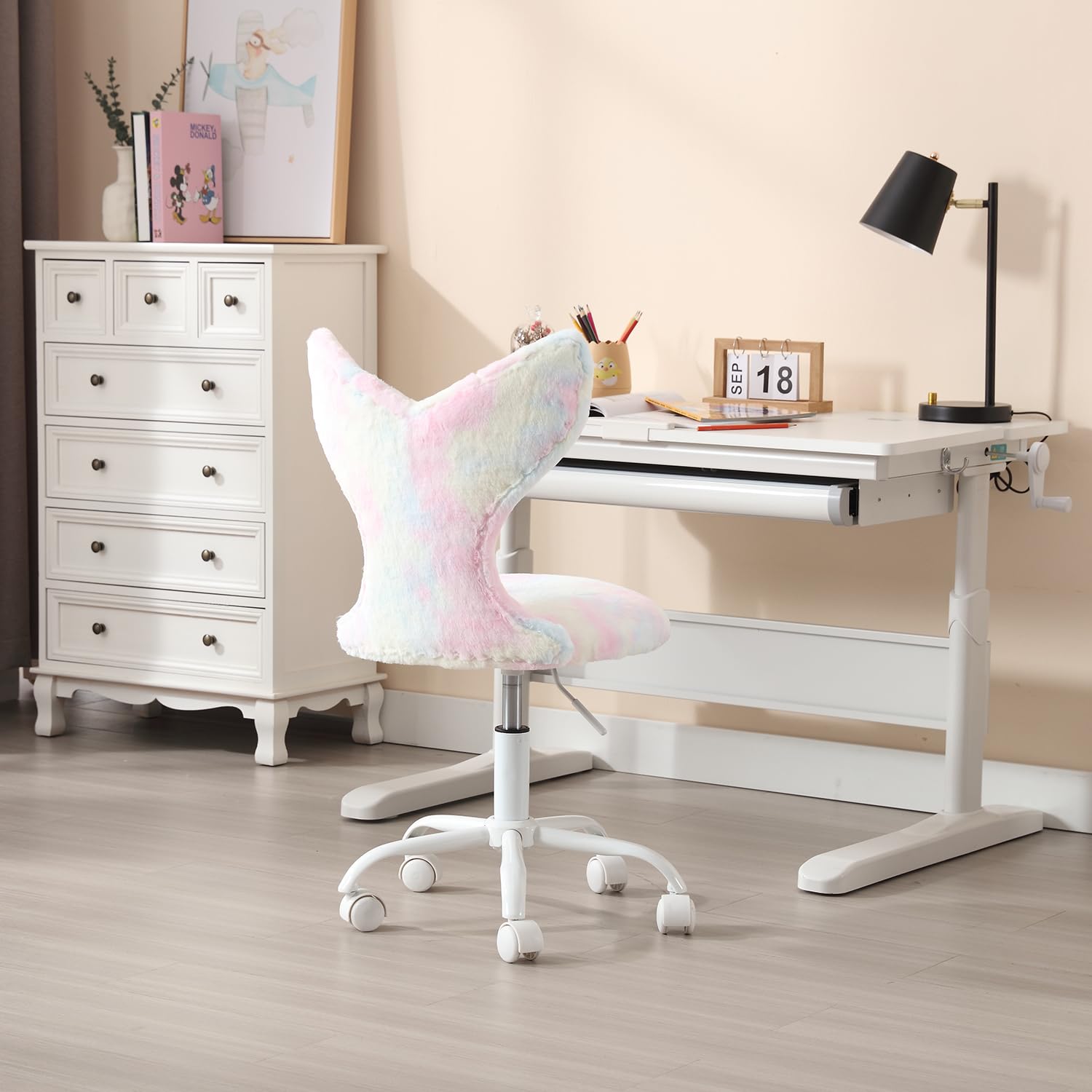 ZH4YOU Adjustable Swivel Mermaid Back Cute Kids Desk Chair 1 Piece - 1722